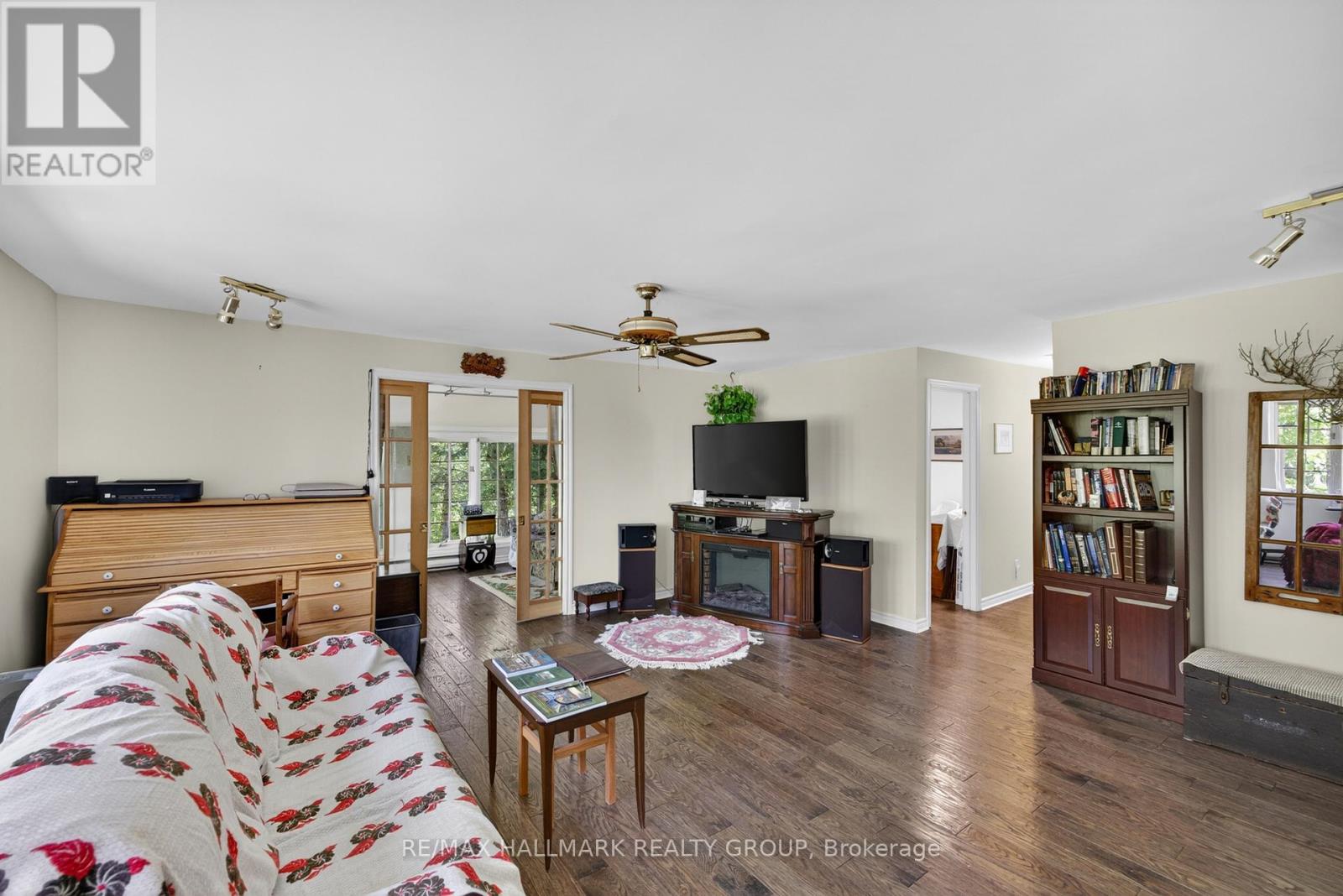 2432 BATHURST 2ND CONCESSION - 16