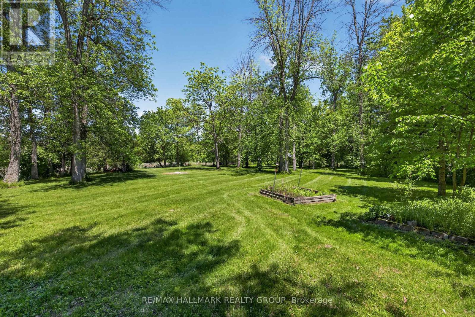 2432 BATHURST 2ND CONCESSION - 40