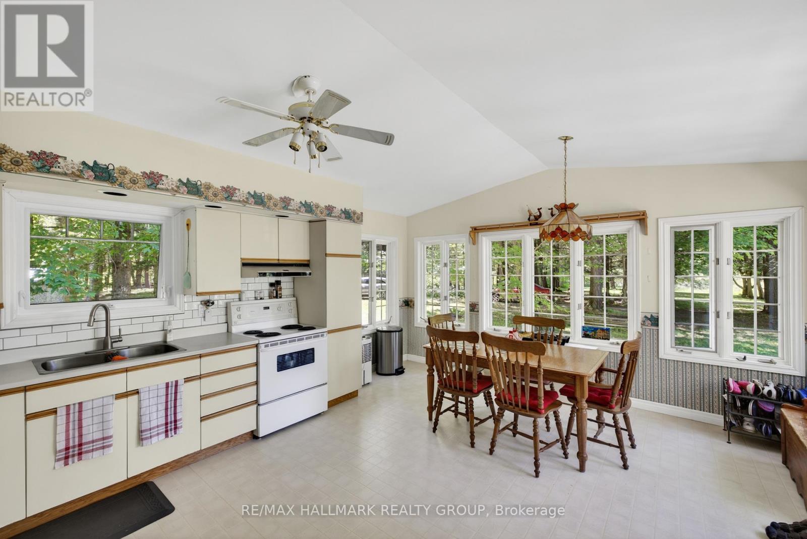 2432 BATHURST 2ND CONCESSION - 7