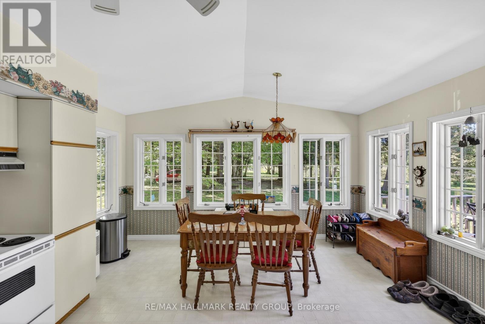 2432 BATHURST 2ND CONCESSION - 9