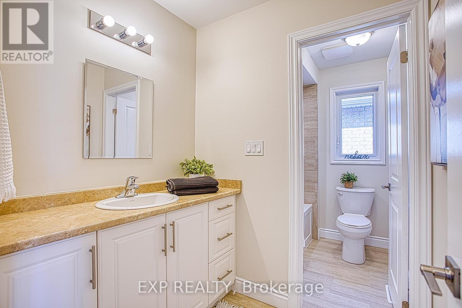 156 MCKNIGHT AVENUE - 33