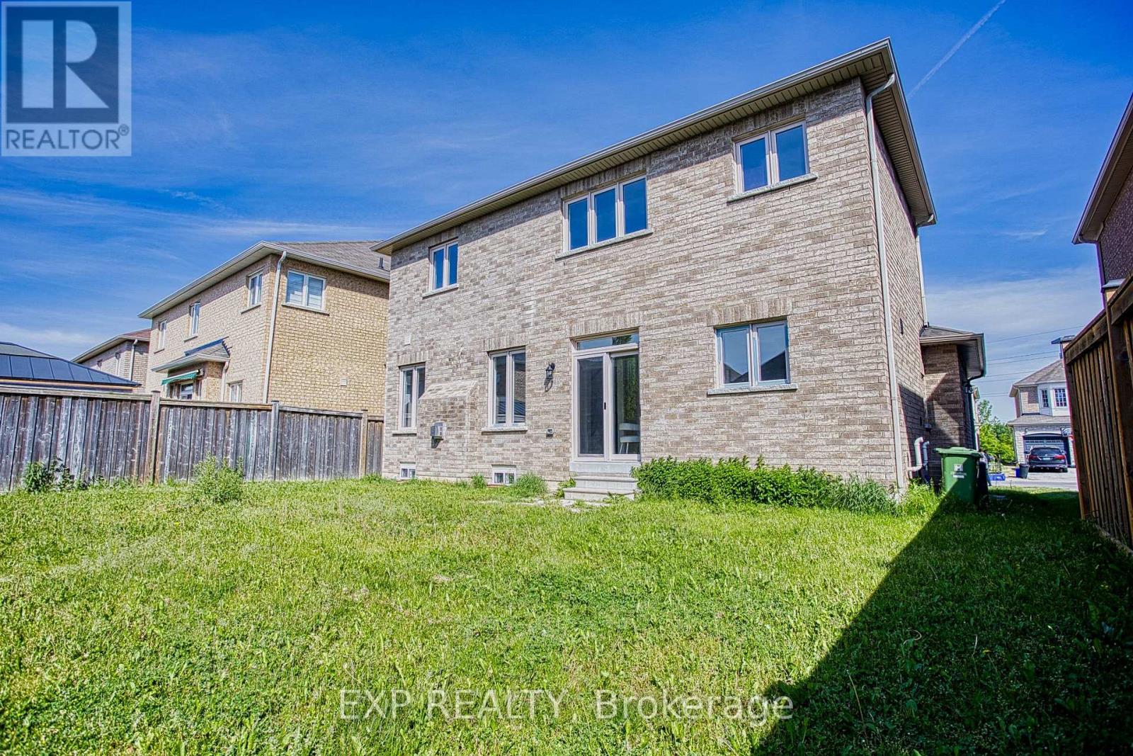156 MCKNIGHT AVENUE - 35