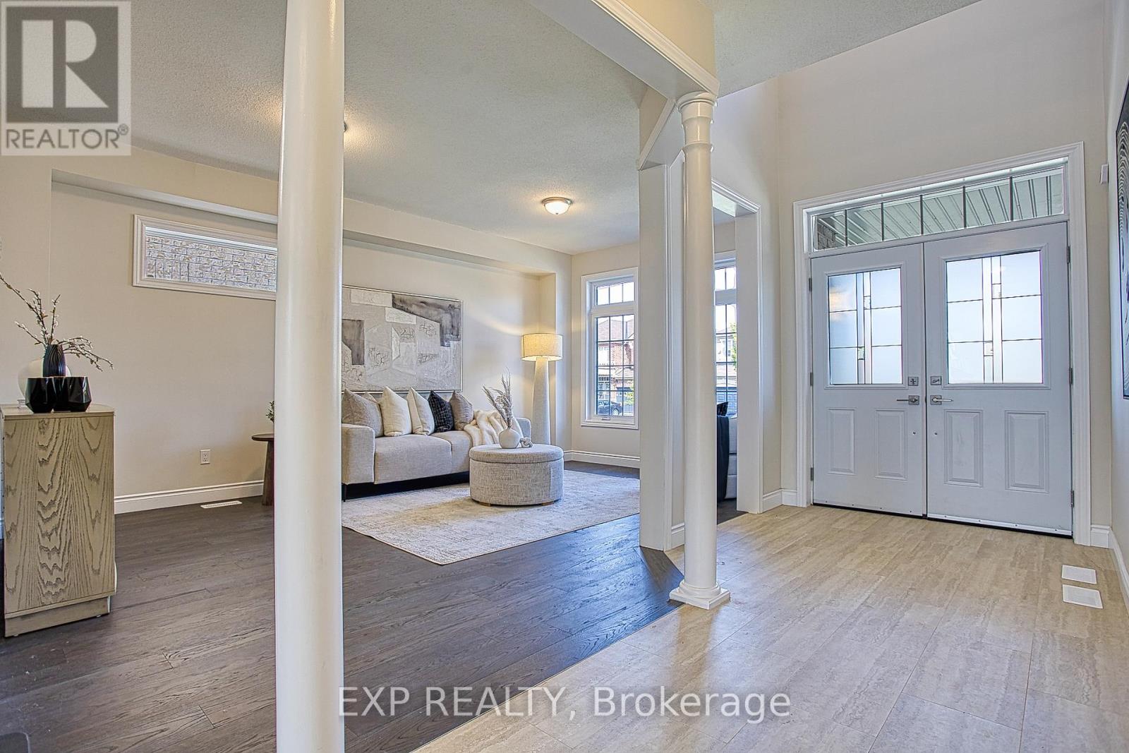 156 MCKNIGHT AVENUE - 4