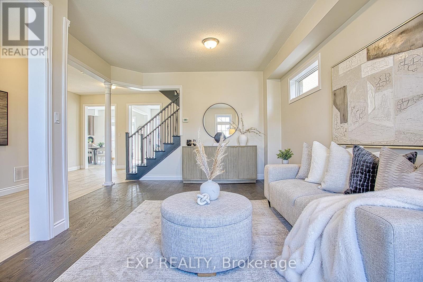 156 MCKNIGHT AVENUE - 8