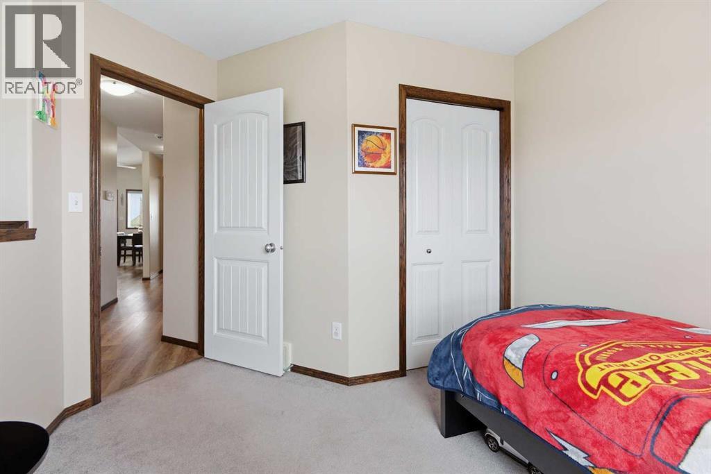 136 Lanterman Close — photo 17
