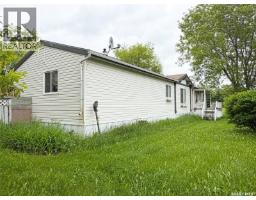 501 7th Avenue E, Meadow Lake, SK S9X1X9 Photo 21