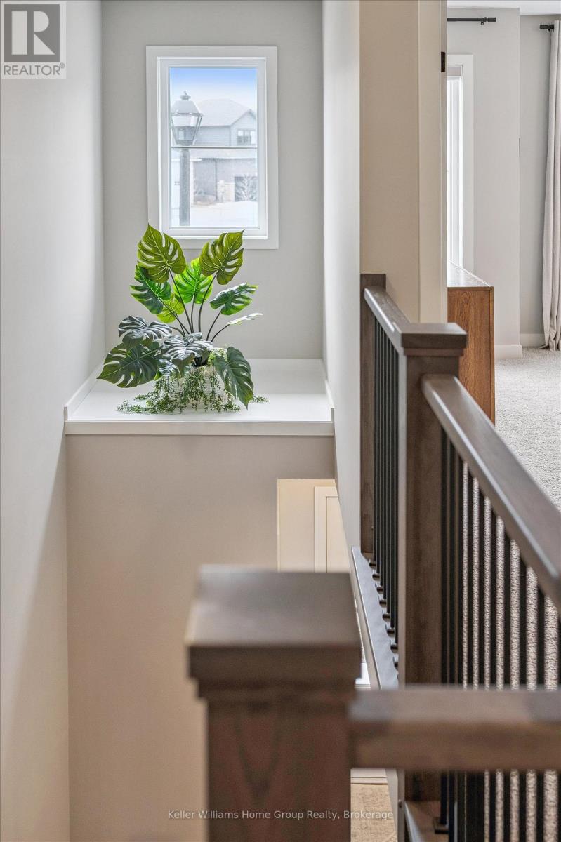 27 HEDLEY LANE - 30