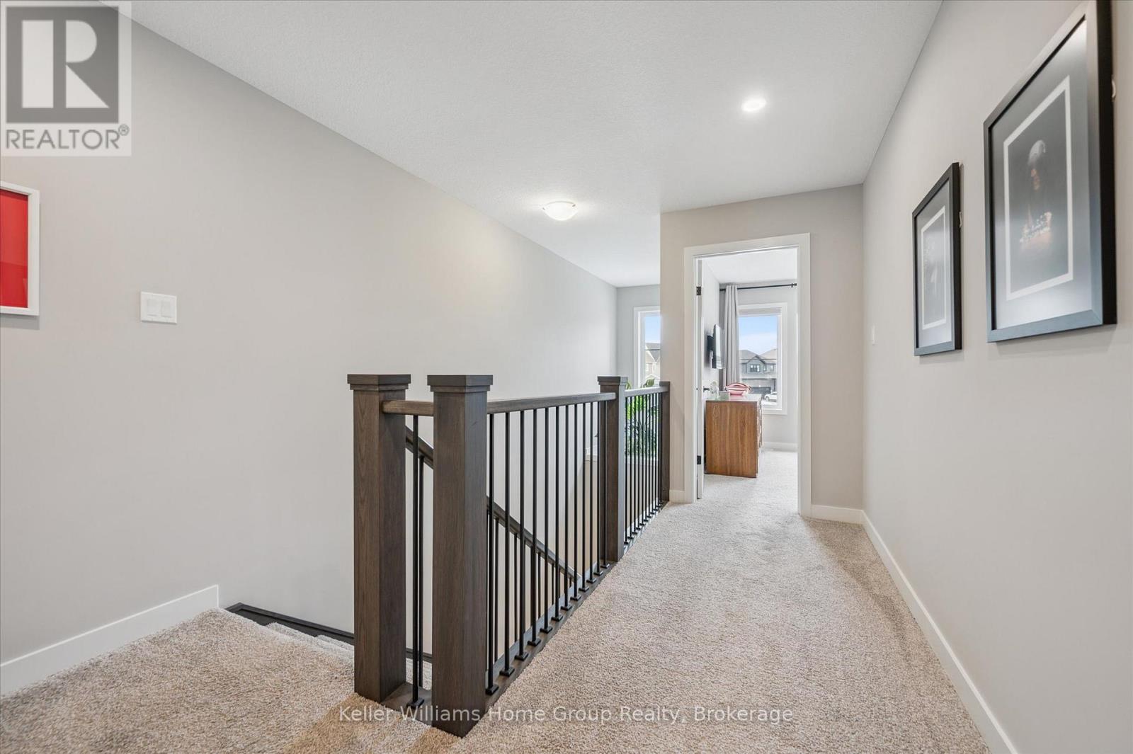 27 HEDLEY LANE - 36