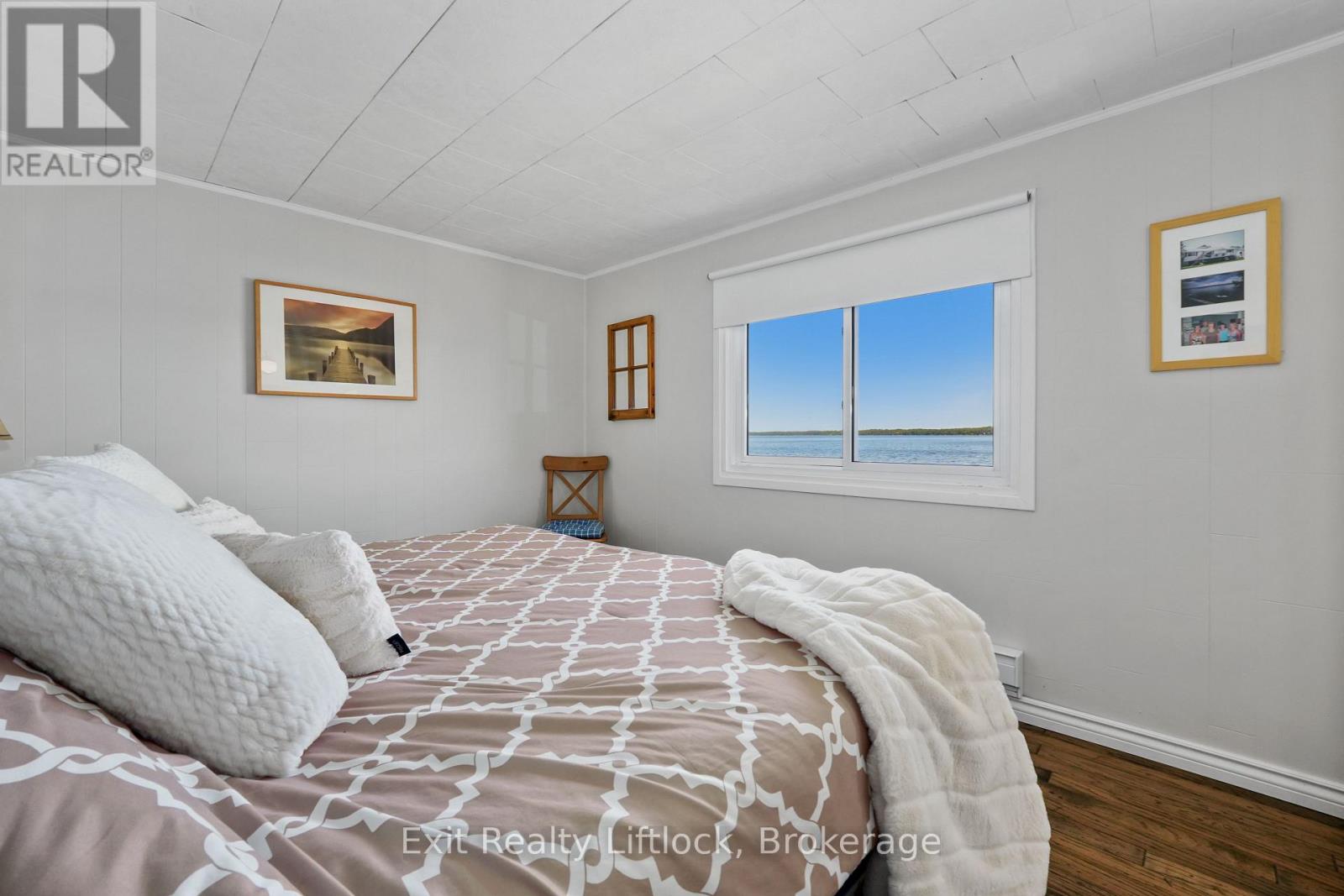 23 MANOR ROAD - 27