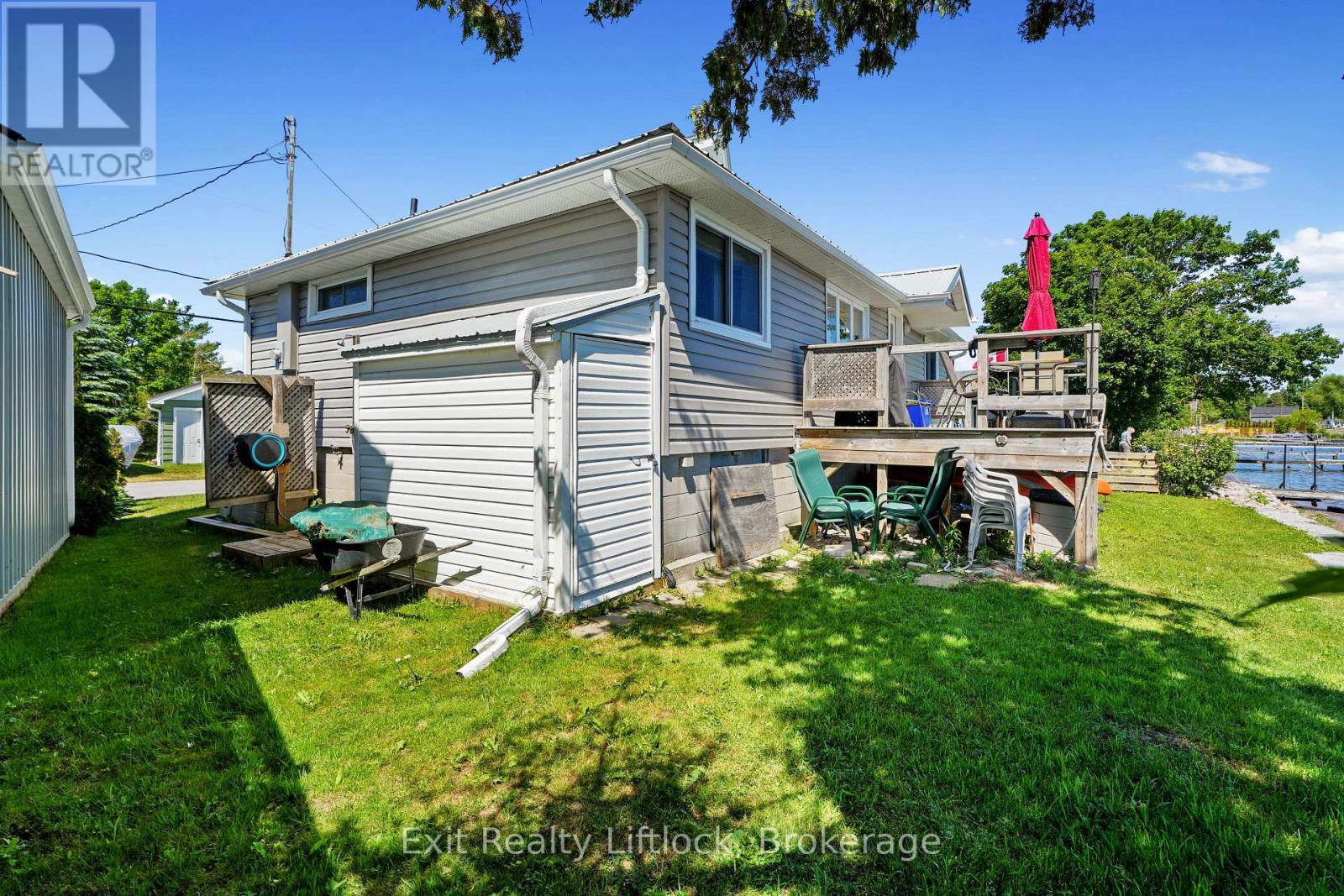 23 MANOR ROAD - 37