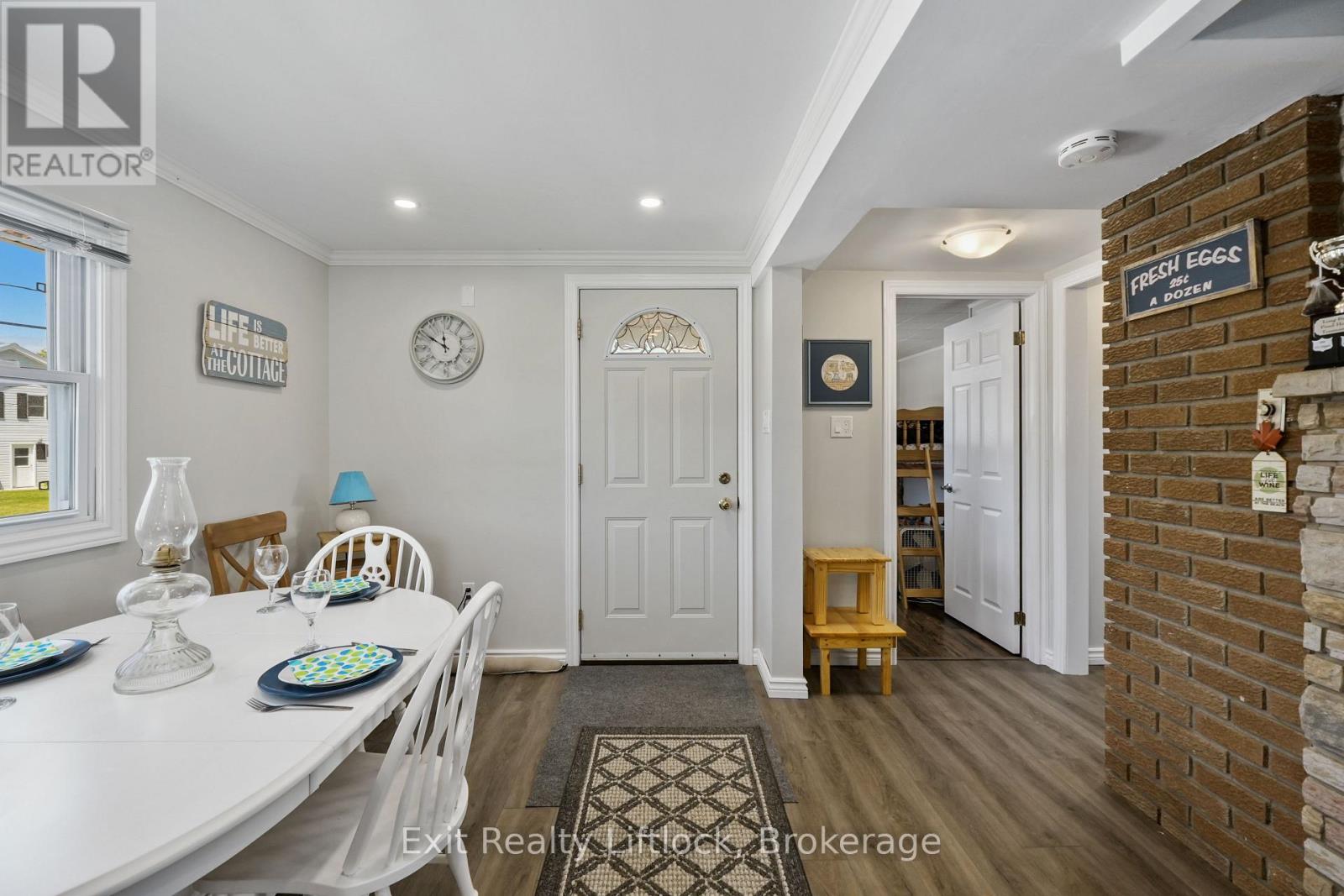 23 MANOR ROAD - 9