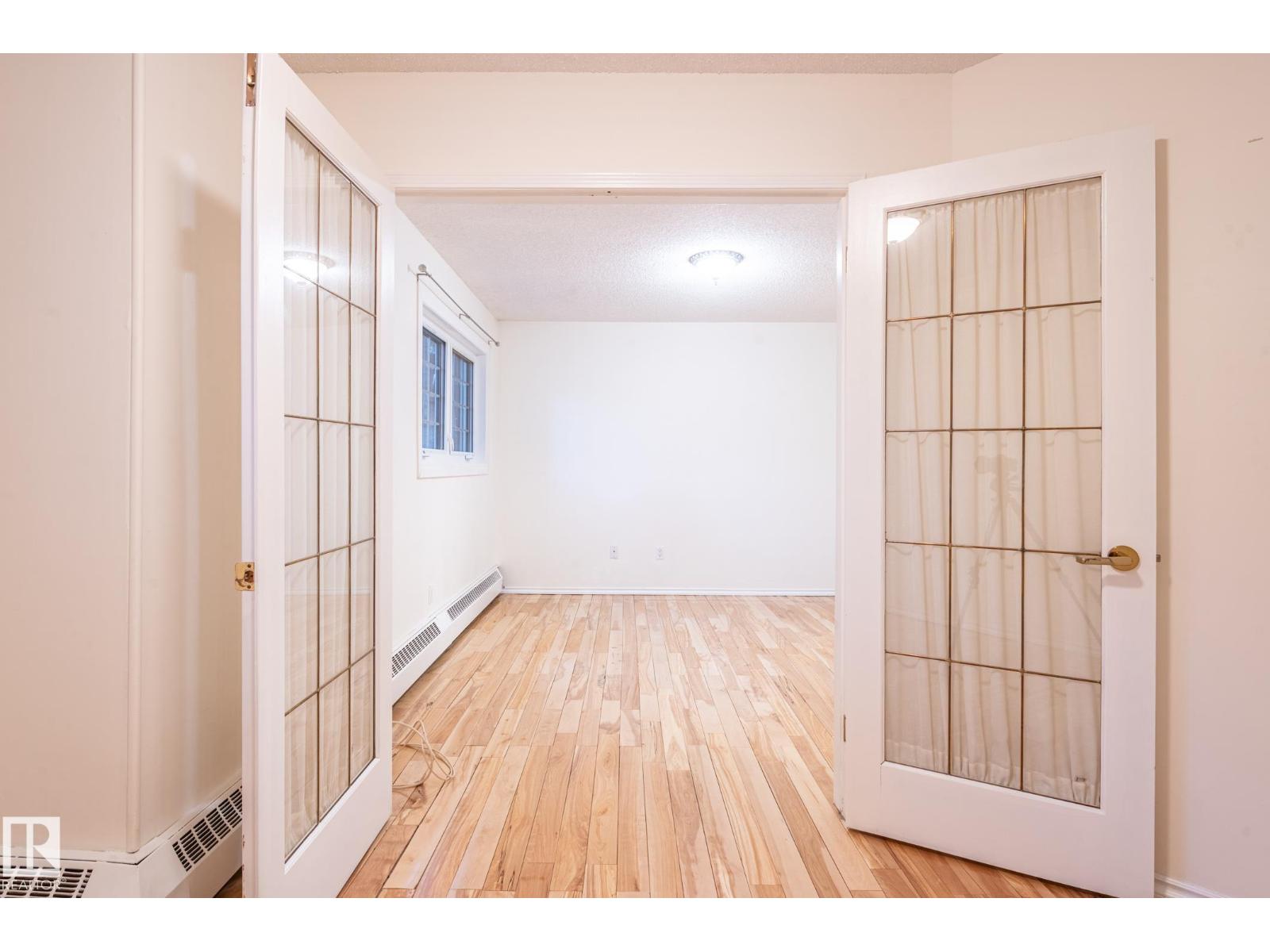 #414 3 PERRON ST — photo 20
