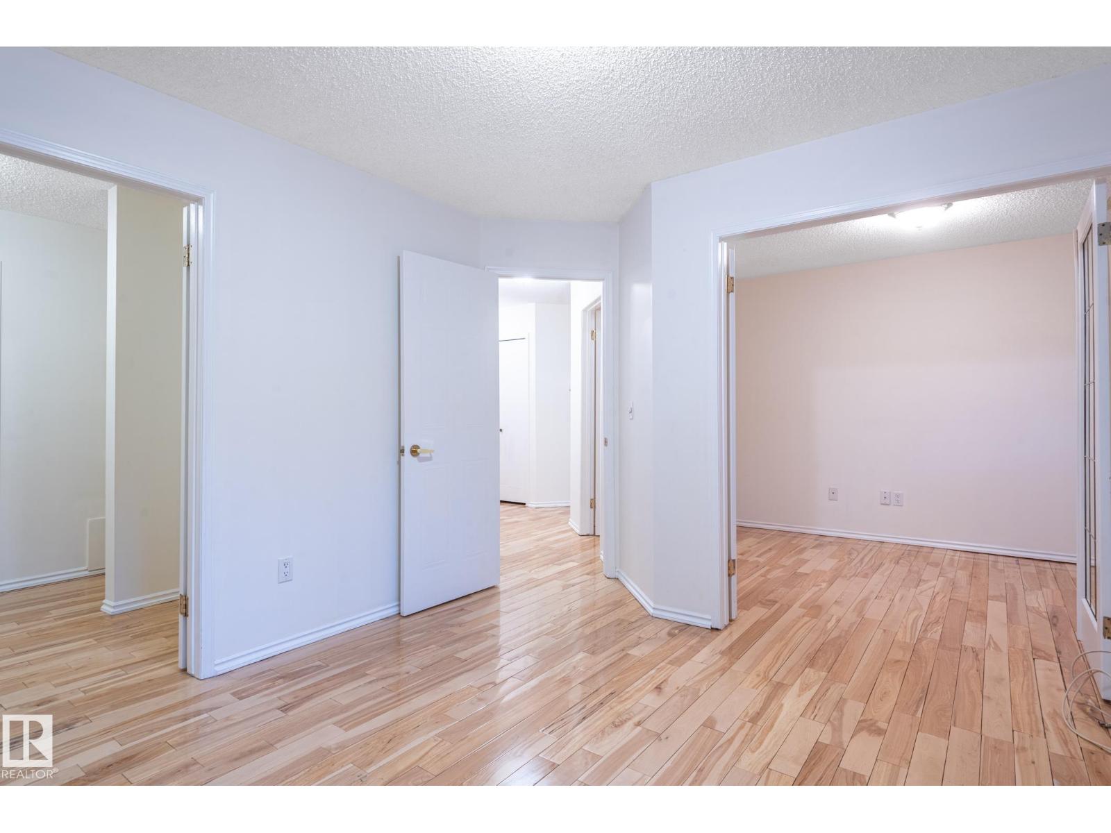 #414 3 PERRON ST — photo 31