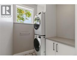 1 2312 Orchard Ave, Sidney, BC V8L1T6 Photo 20