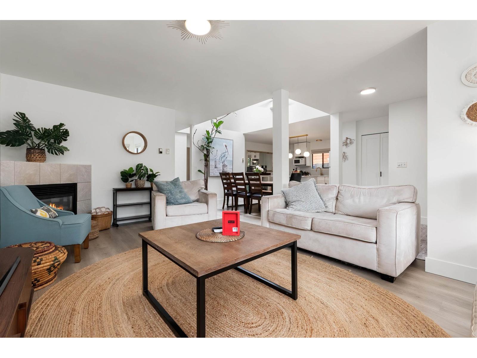 372 CEDAR STREET, Cultus Lake North, Cultus Lake