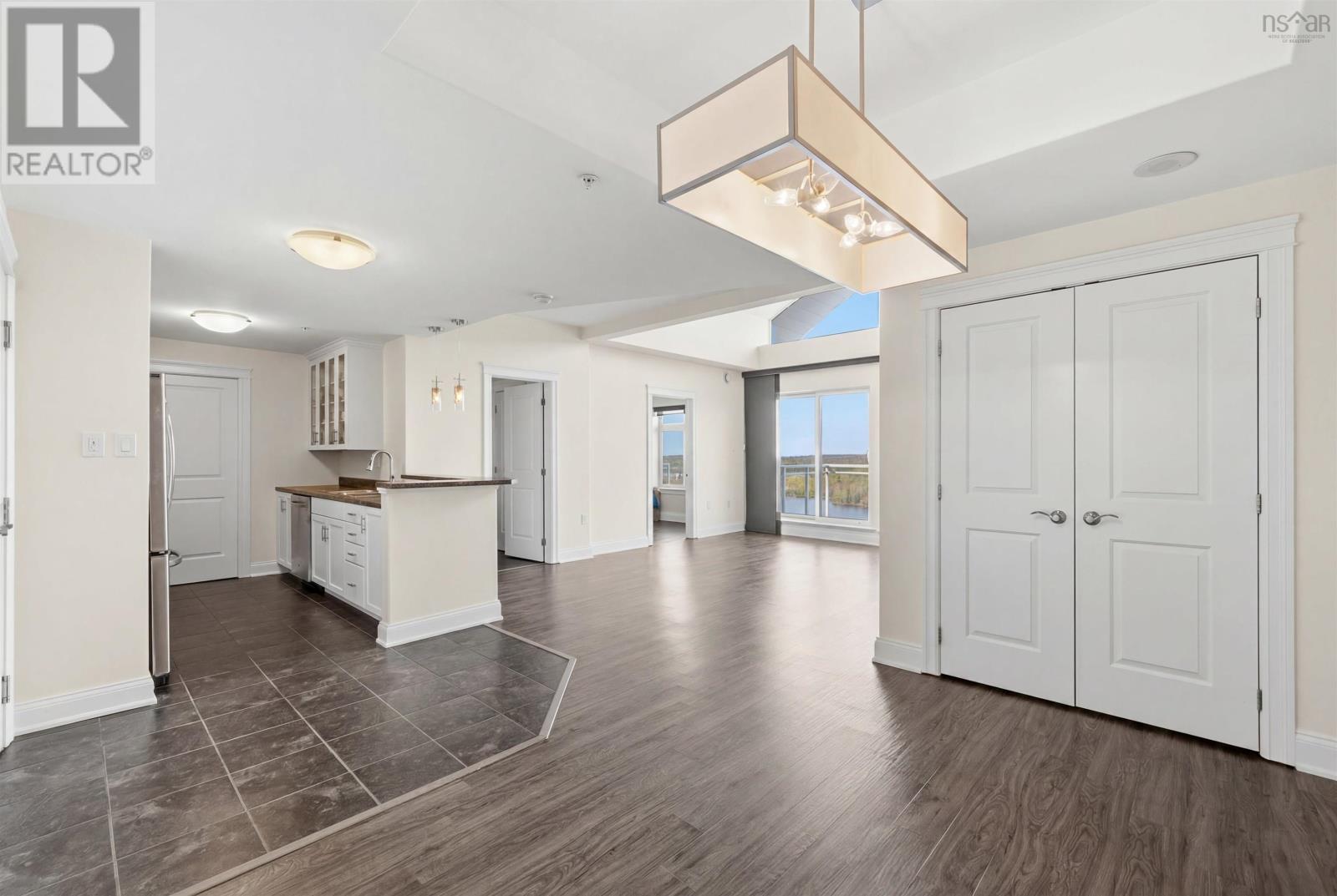 Property 34 of 37 of 1207 60 Walter Havill Drive