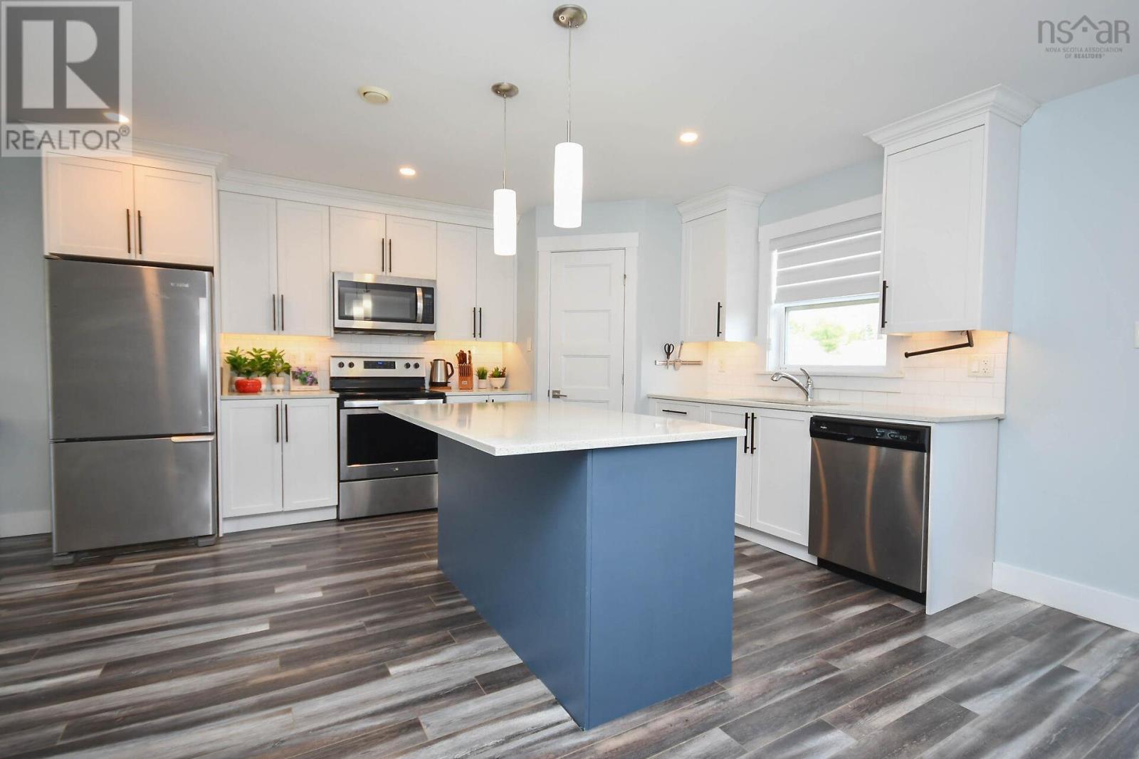 Property 39 of 44 of 56 BOYNE Court