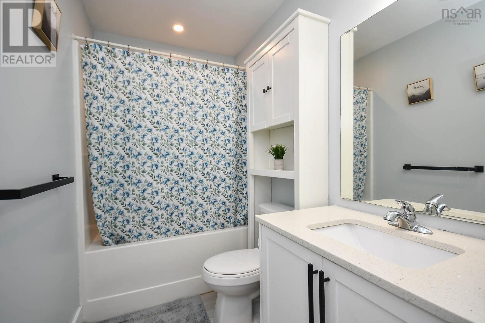 Property 29 of 44 of 56 BOYNE Court