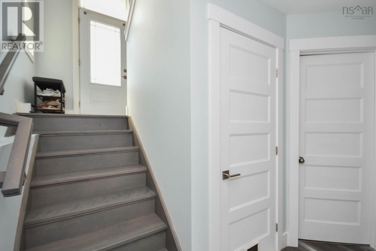 Property 21 of 44 of 56 BOYNE Court