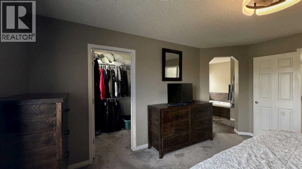379 Cimarron Boulevard — photo 11