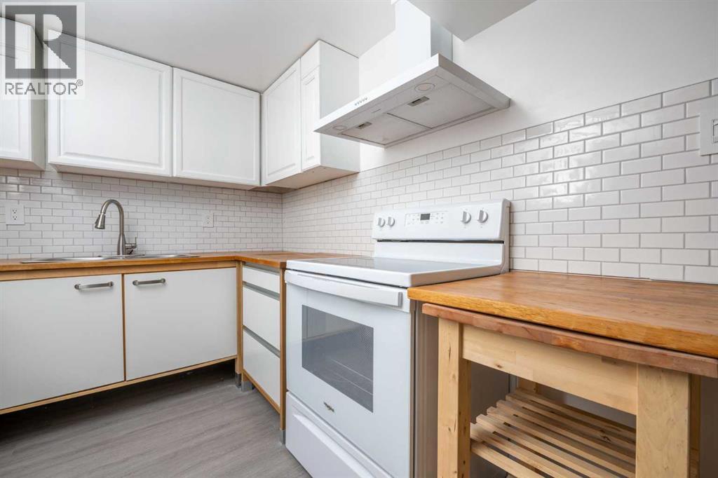 6036 4 Street NE - 31