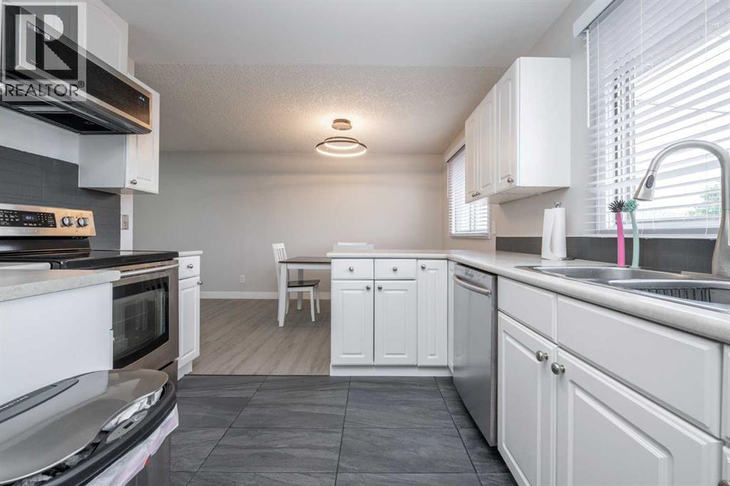 6036 4 Street NE - 21