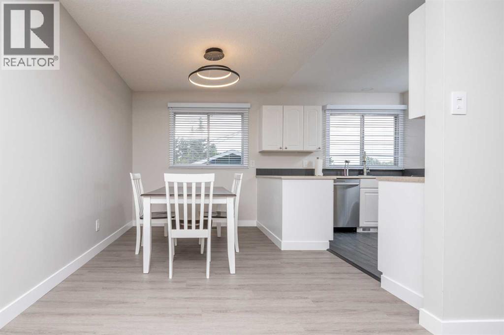 6036 4 Street NE - 20