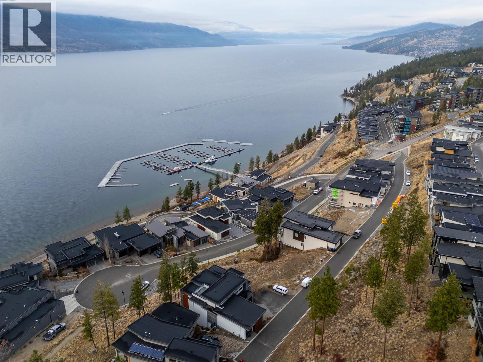  3332 Black Pine Lane, Kelowna