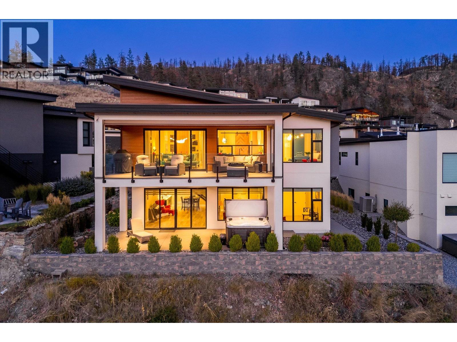  9814 Beacon Hill Crescent, Lake Country