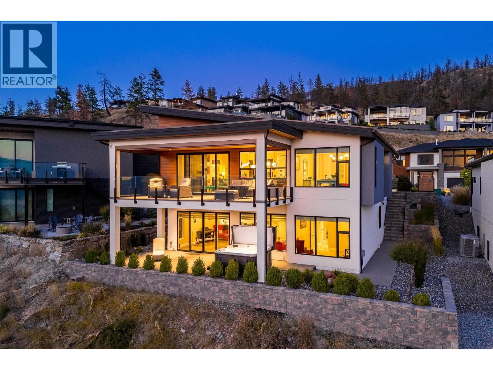  9814 Beacon Hill Crescent, Lake Country