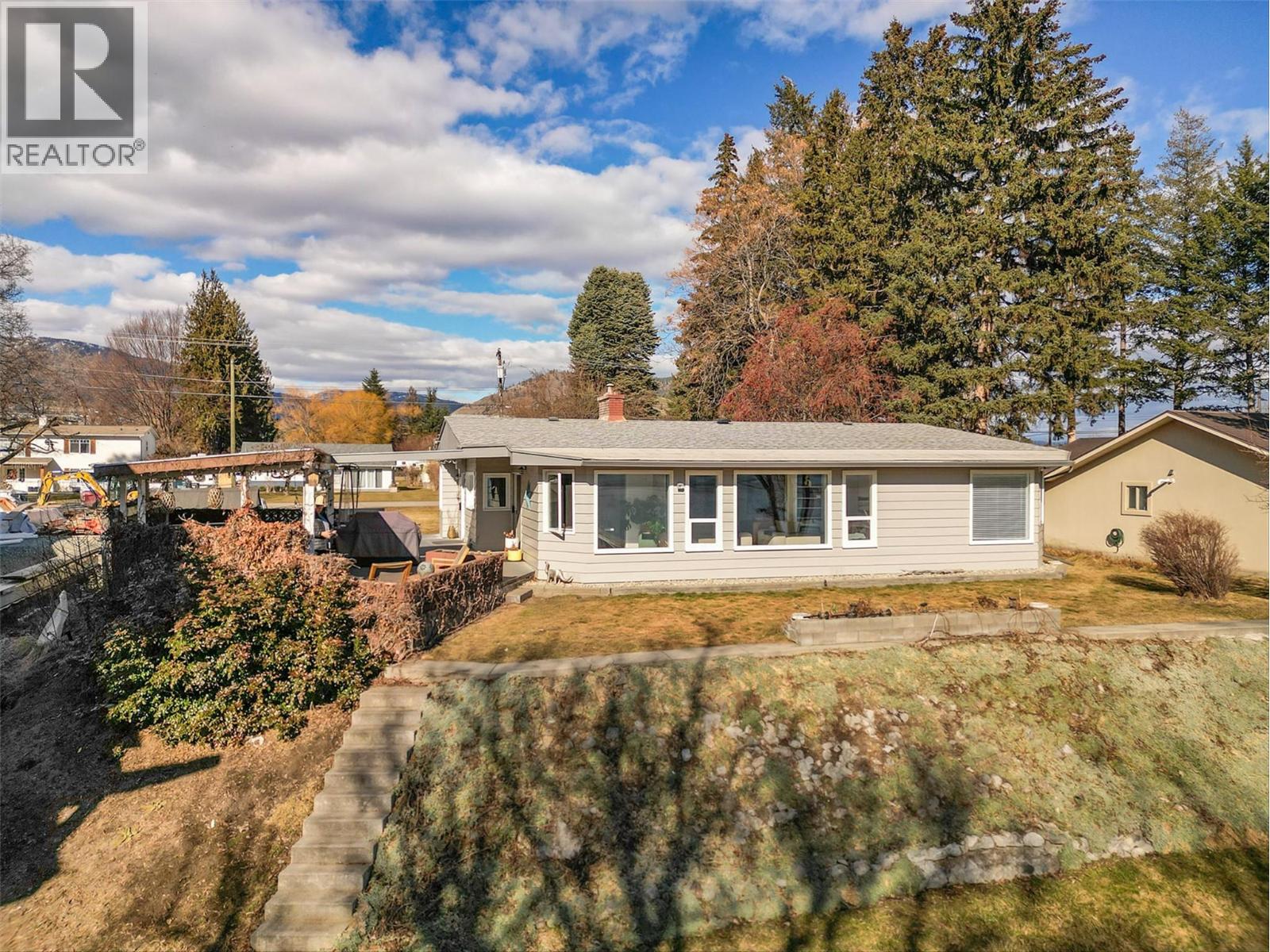 1879 Jennens Road, West Kelowna