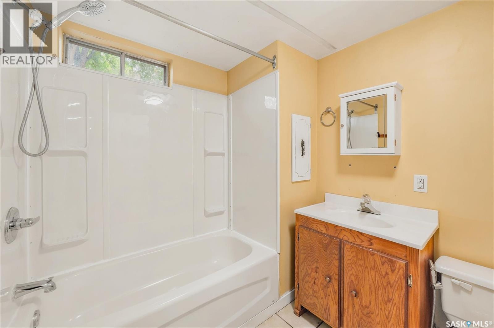 99 Lindsay DRIVE — photo 27
