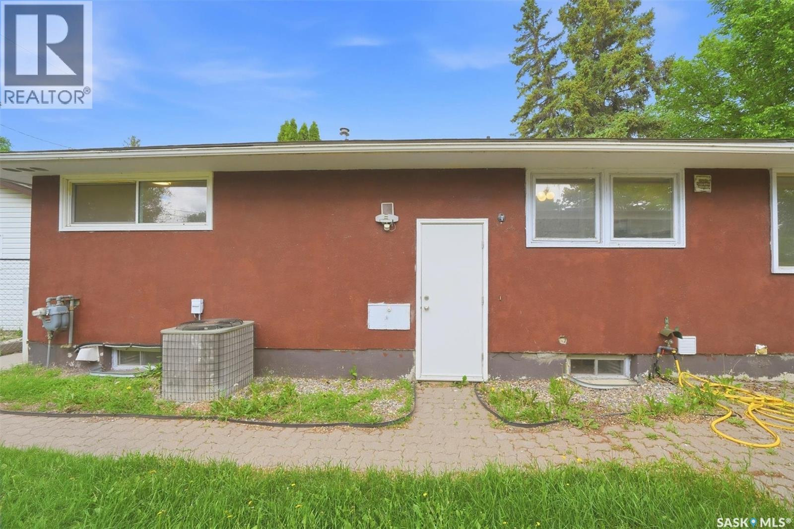 99 Lindsay DRIVE — photo 32