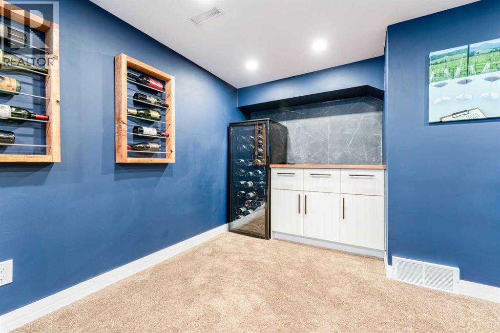 2023 8 Avenue NE — photo 24