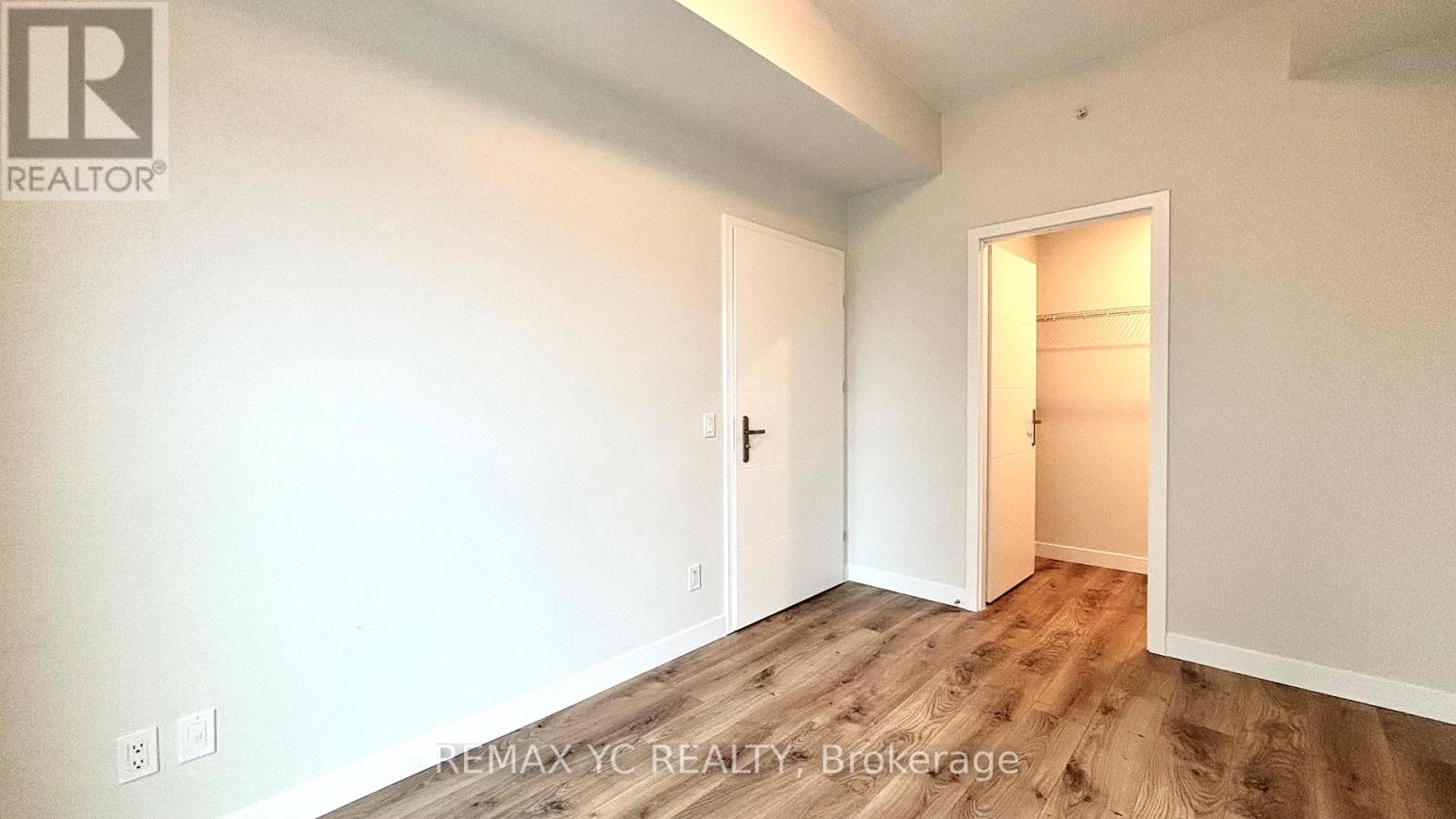#405 60 FREDERICK STREET - 12