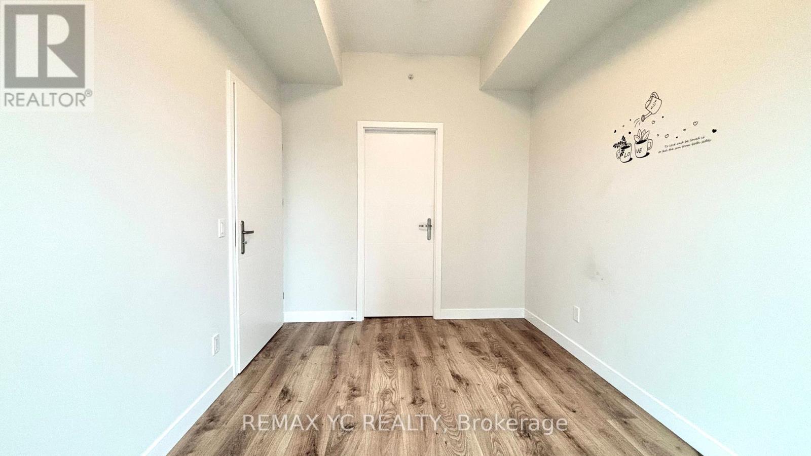 #405 60 FREDERICK STREET - 15