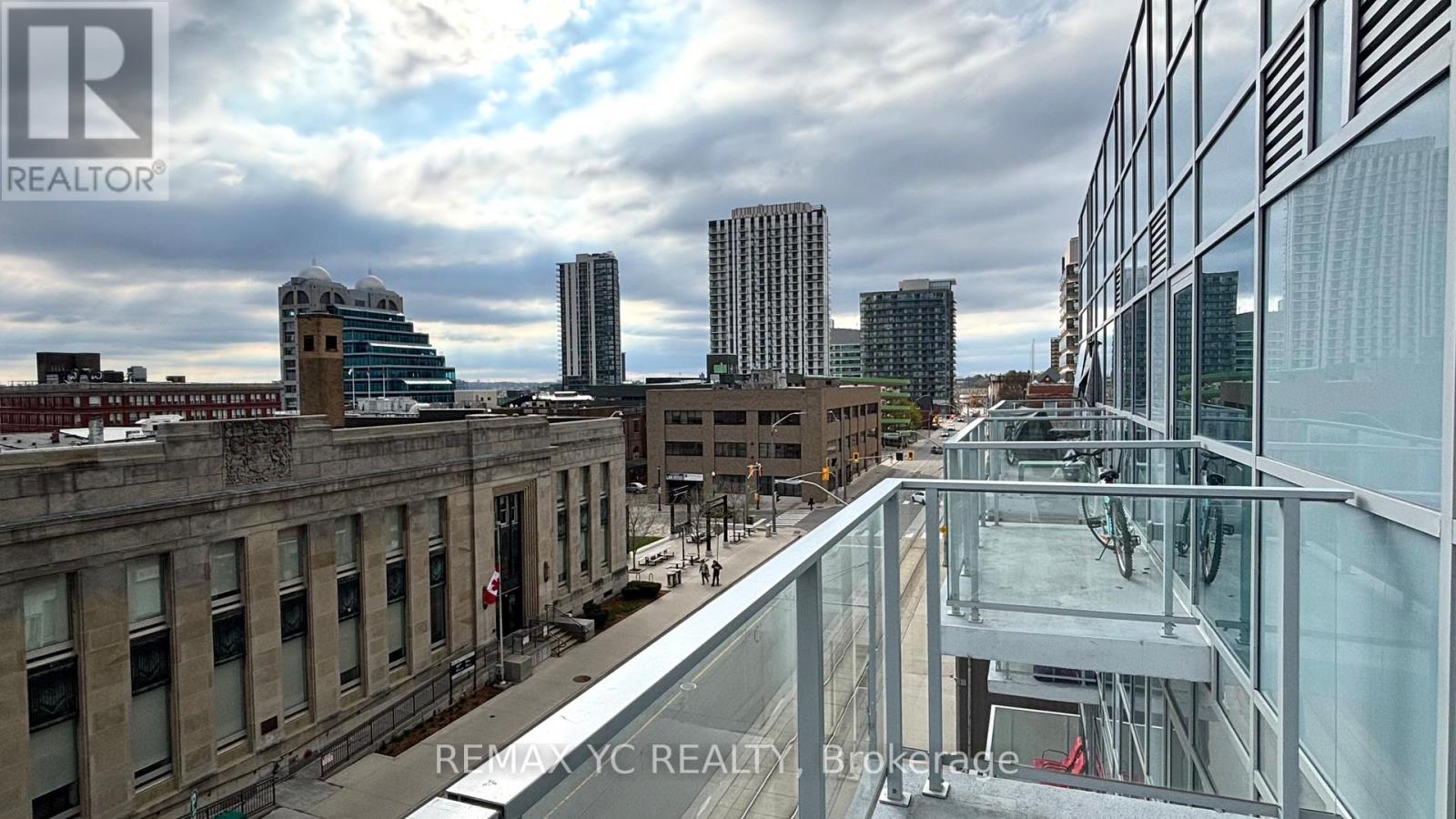 #405 60 FREDERICK STREET - 22