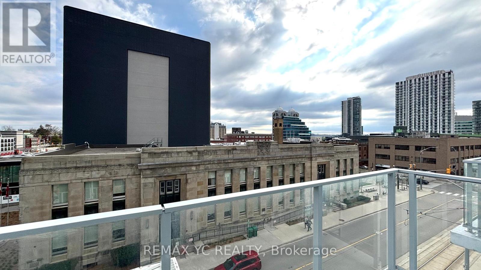 #405 60 FREDERICK STREET - 25