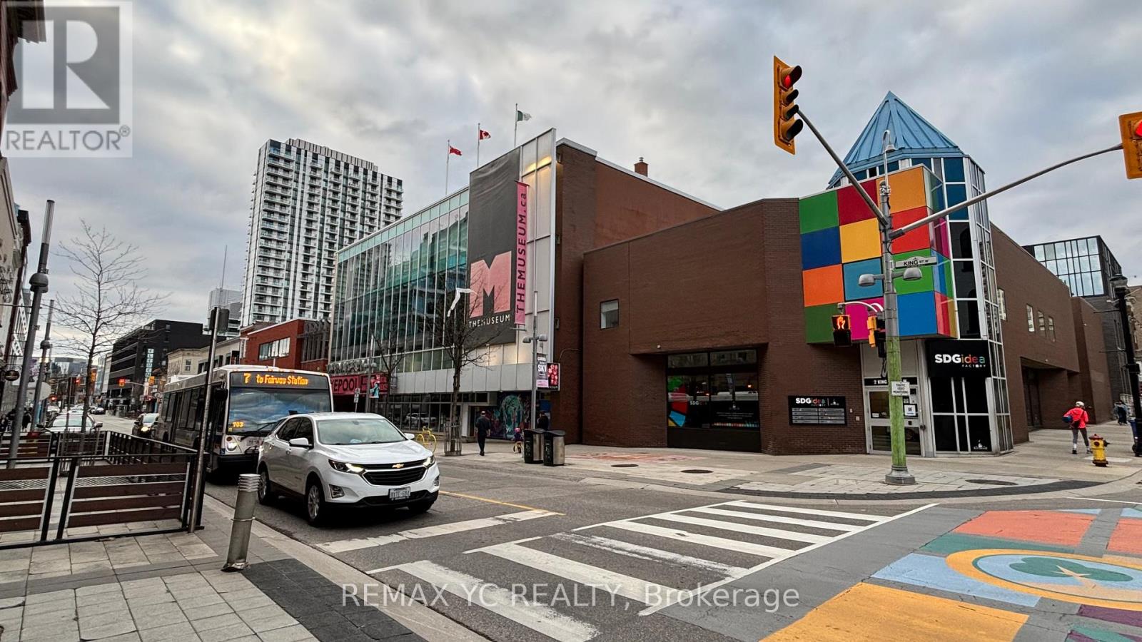 #405 60 FREDERICK STREET - 31