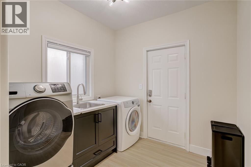 210 HAWKSWOOD Drive - 24