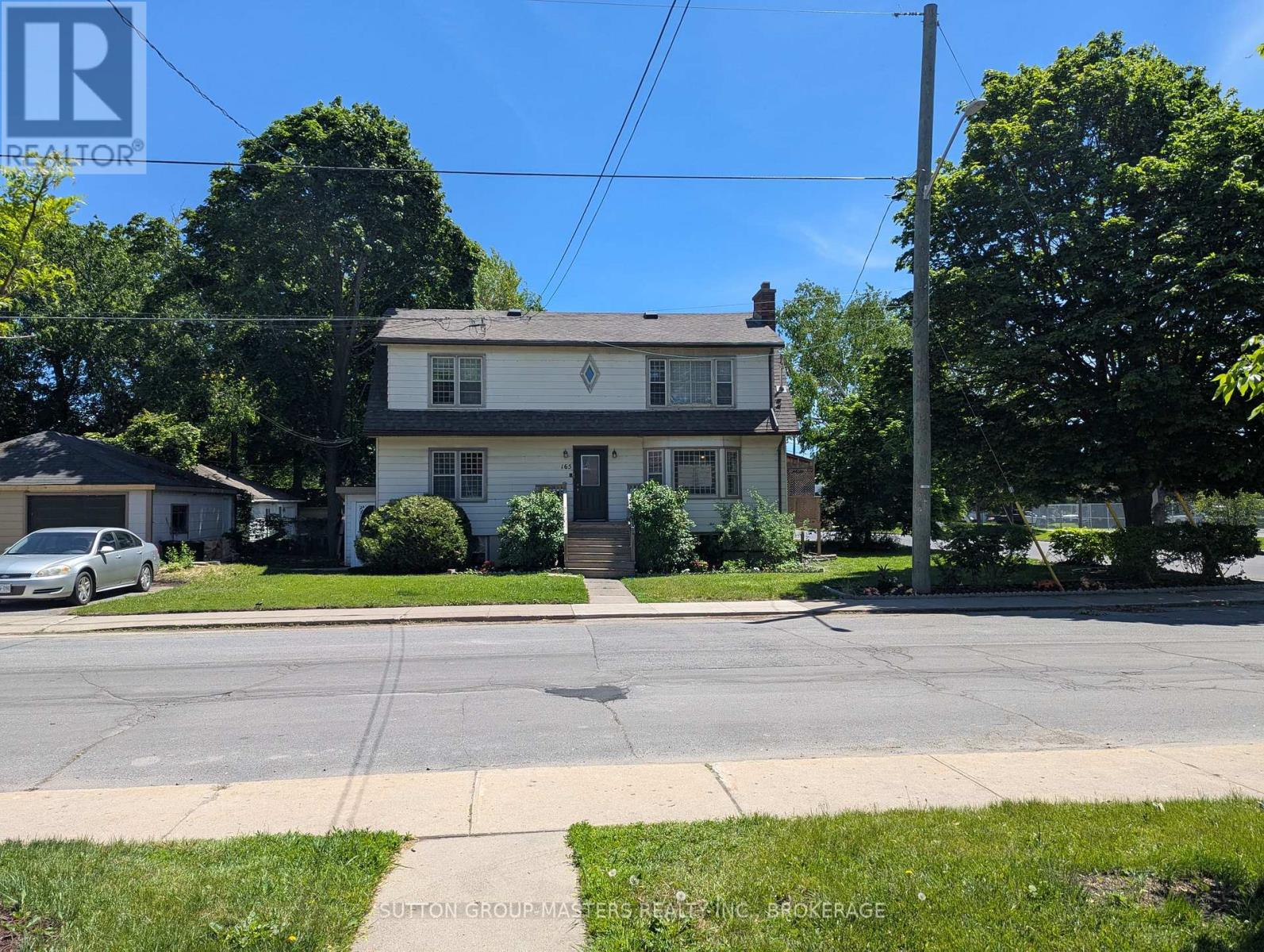 165 HELEN STREET - 11