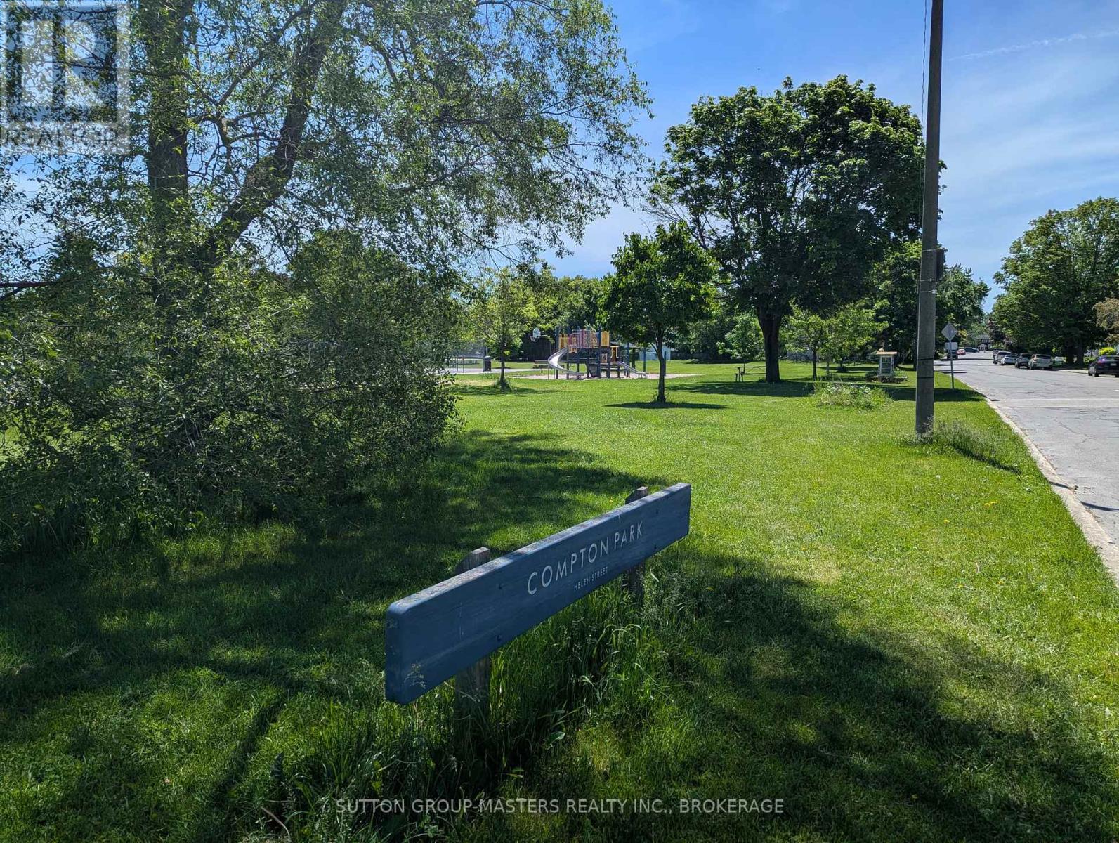165 HELEN STREET - 9