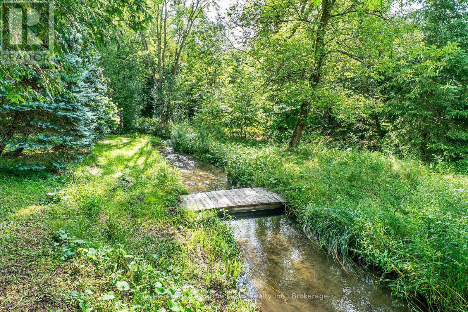 7725 LESKARD ROAD N - 44