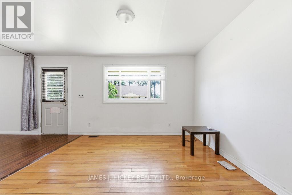 6 HILLCREST AVENUE - 13