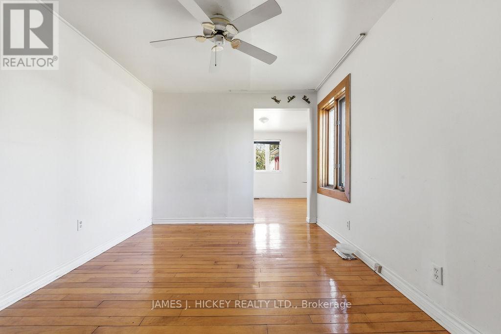6 HILLCREST AVENUE - 18