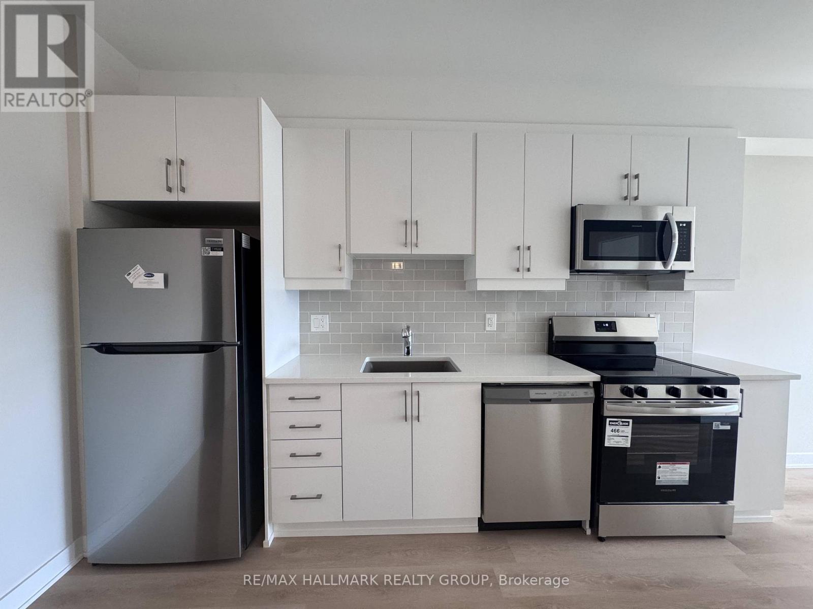 2 Bed, 2 Bath Apartment for Rent in Ottawa – 302 – 2370 TENTH LINE ROAD, Ottawa – MLS# X13420828 - Image 2