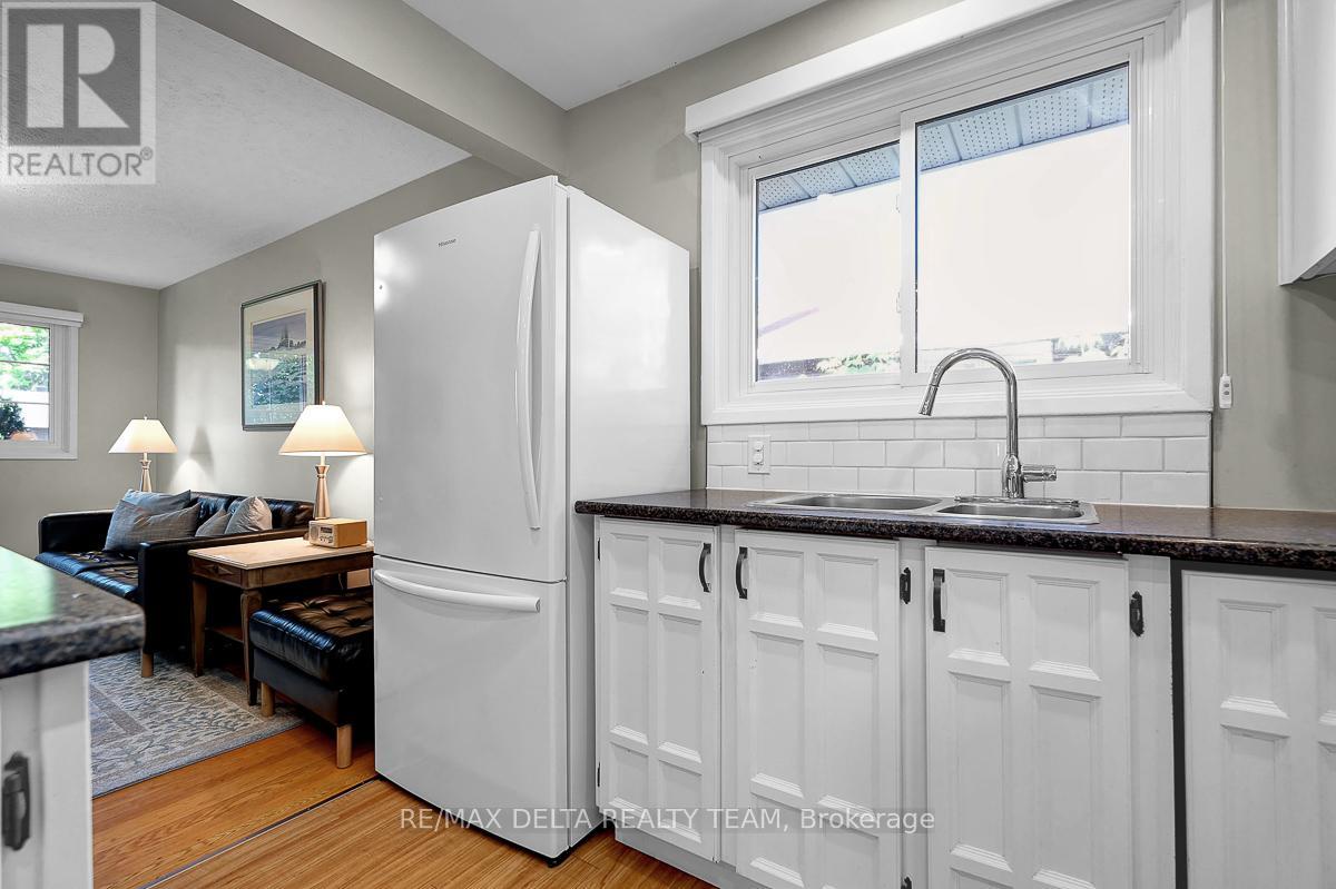478 LAWSON AVENUE - 14