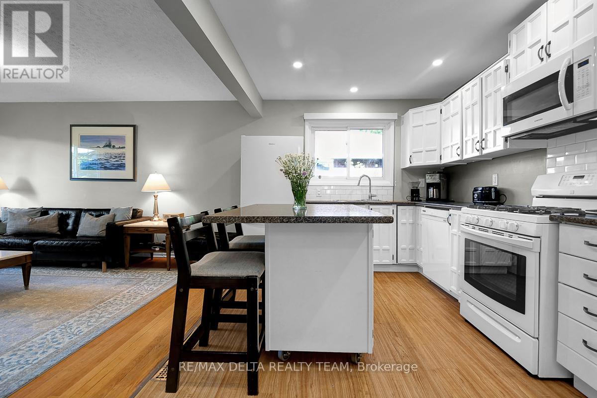 478 LAWSON AVENUE - 15