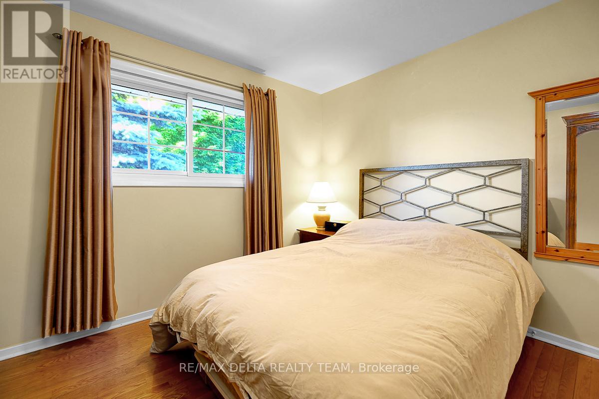 478 LAWSON AVENUE - 21