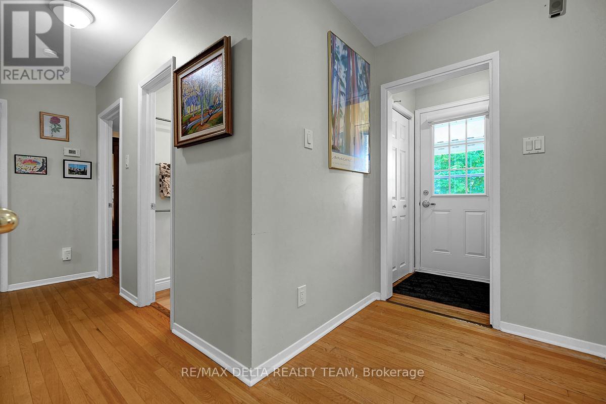 478 LAWSON AVENUE - 6